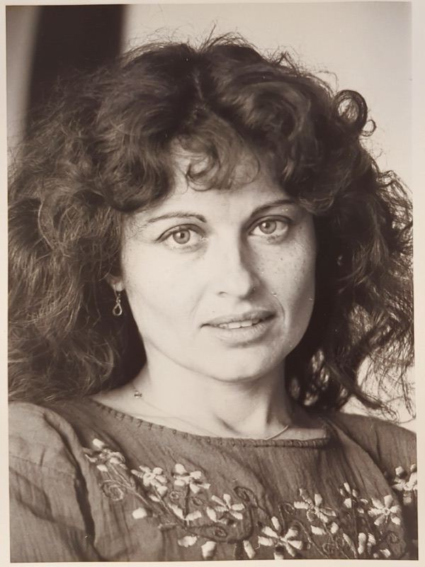 Photograph from Widow+